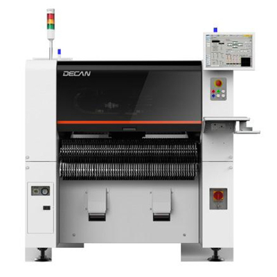 Maszyna typu pick and place firmy Hanwha Samsung SMT do montażu chipów DECAN S1