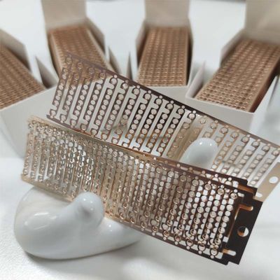 Jakość Ramowanie miedziane ROHS SMT Miedziana spina ISO9001 Do splicingu materiału fabryka